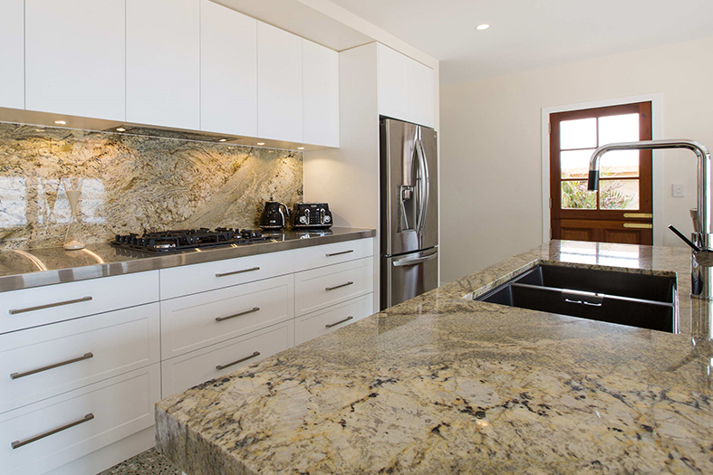 Kitchen Renovations - Gold Coast - Kitchen Design Budgeting Tips: Where to spend, and where to not?